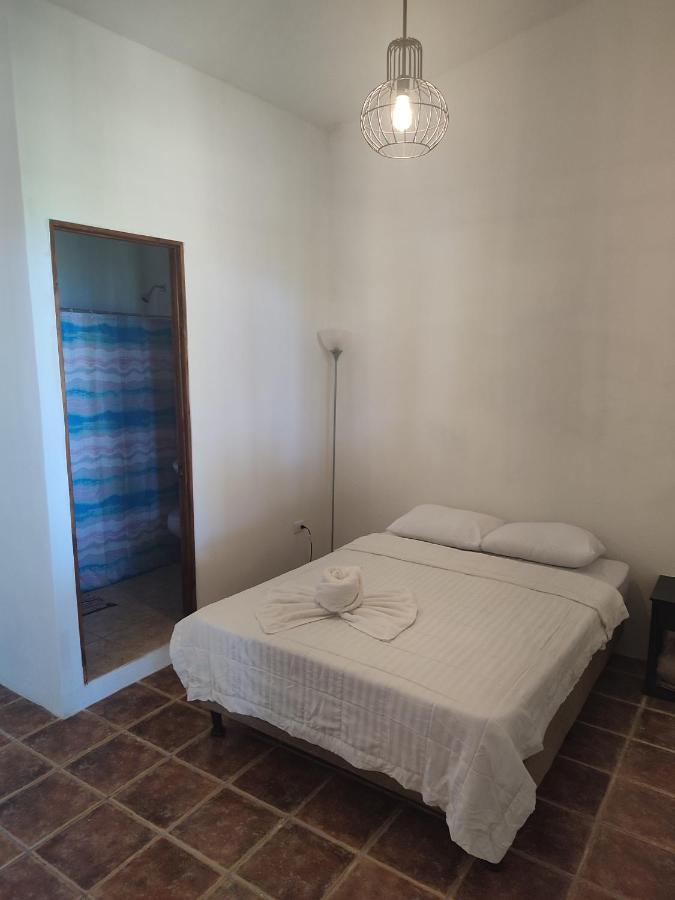 Hostel Plinio مانويل أنطونيو المظهر الخارجي الصورة